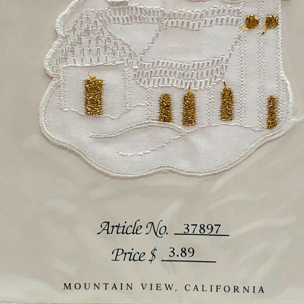 Europa Imports Snowy Cabin Christmas Lace Metallic Gold Applique Patch Craft NEW - Picture 3 of 5